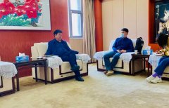 党委书记、院长王洁晨接受河北青年报记者采访
